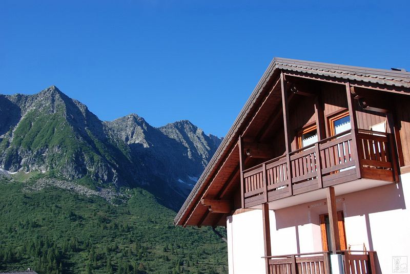 025m&m.jpg